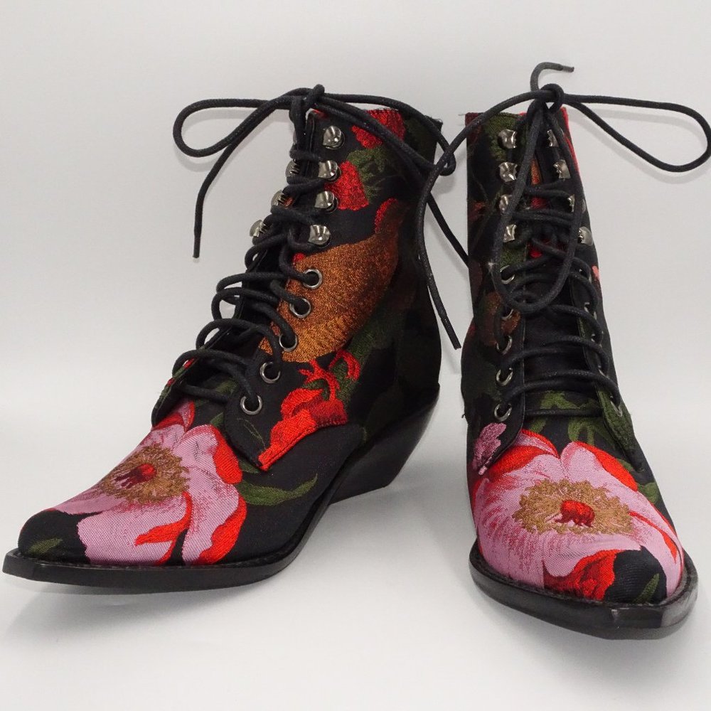 Free People x Jeffrey Campbell  Elmcoft Floral Lace-Up Western Booties | EUC | 6